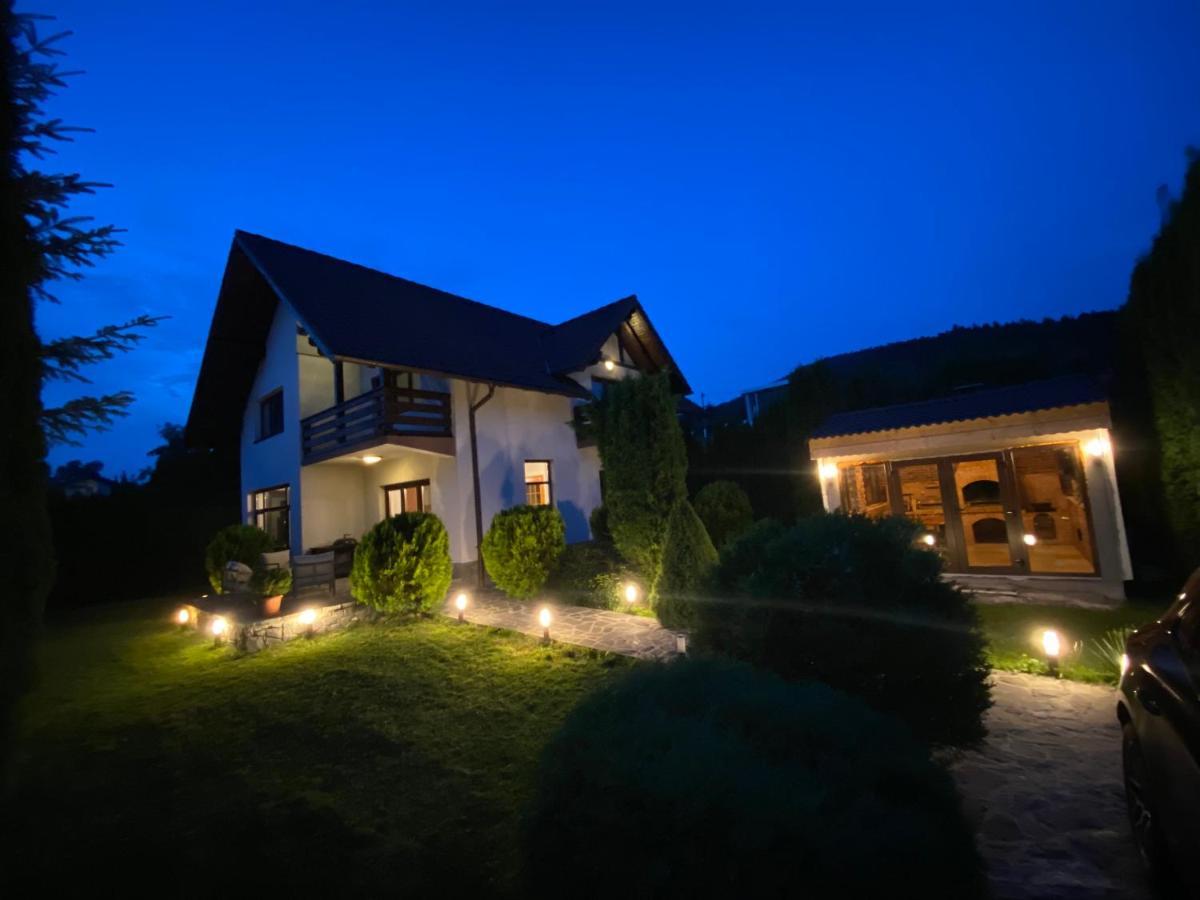 Jack Residence Buşteni Buitenkant foto